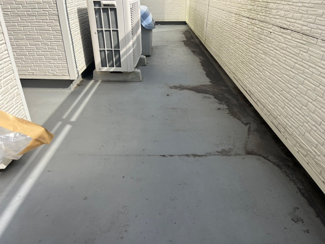 ベランダウレタン防水塗装工事